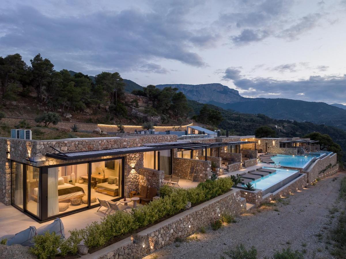 ​Le Grand Bleu Resort Derveni Exterior photo