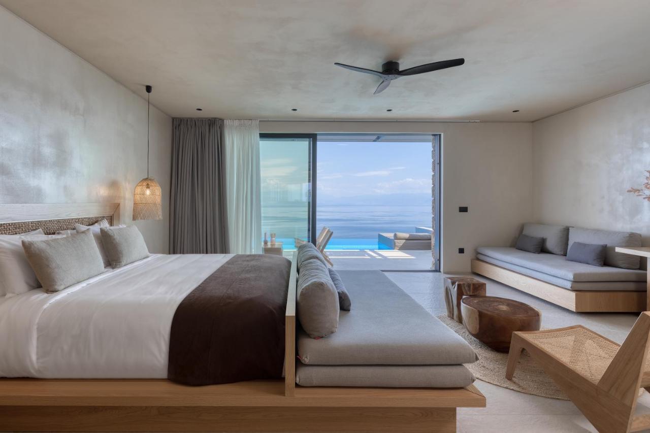 ​Le Grand Bleu Resort Derveni Exterior photo