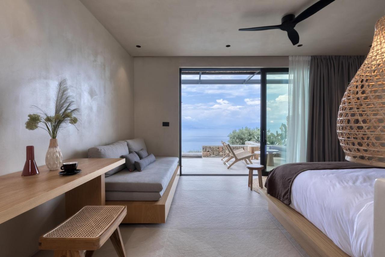 ​Le Grand Bleu Resort Derveni Exterior photo